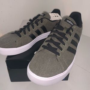 NWT Adidas Daily 2.0